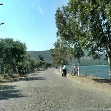 Aegean Cost Luxury 4-Bed Duplex Or Affordable